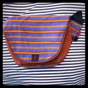 Rickshaw bagworks messenger bag